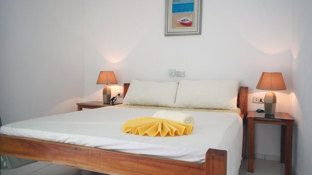 Alona Gecko Inn Panglao Exterior photo